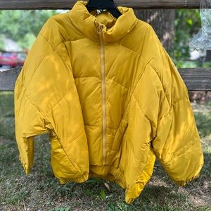 Brand new cabi jacket never worn